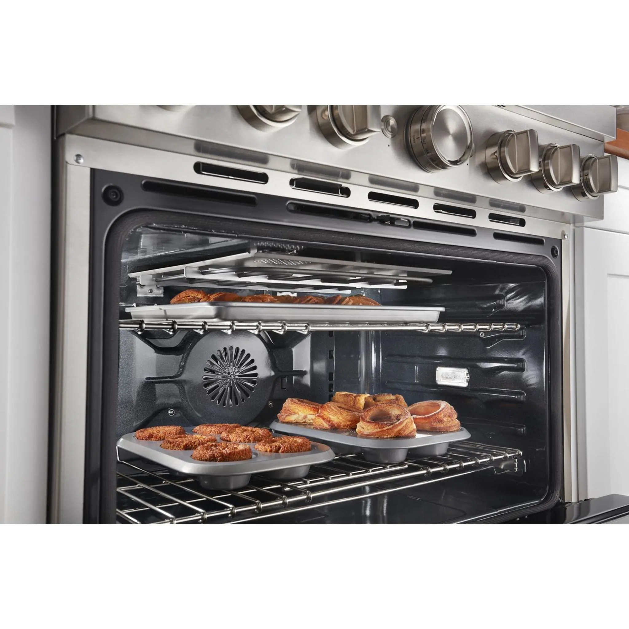 KitchenAid  36'' Smart Commercial-Style Dual Fuel Range with 6 Burners (KFDC506JSC)